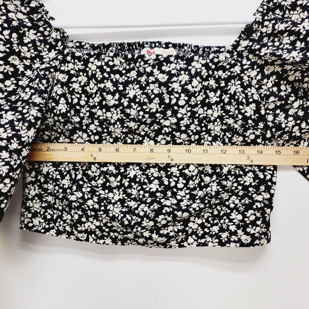Levi's Floral Cropped Top Women's Size S Black Beige Square Neck Puff Sleeves - Picture 9 of 11
